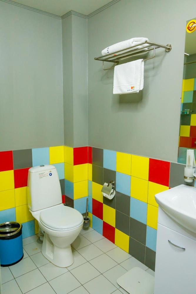 City Hotel Çimkent Dış mekan fotoğraf